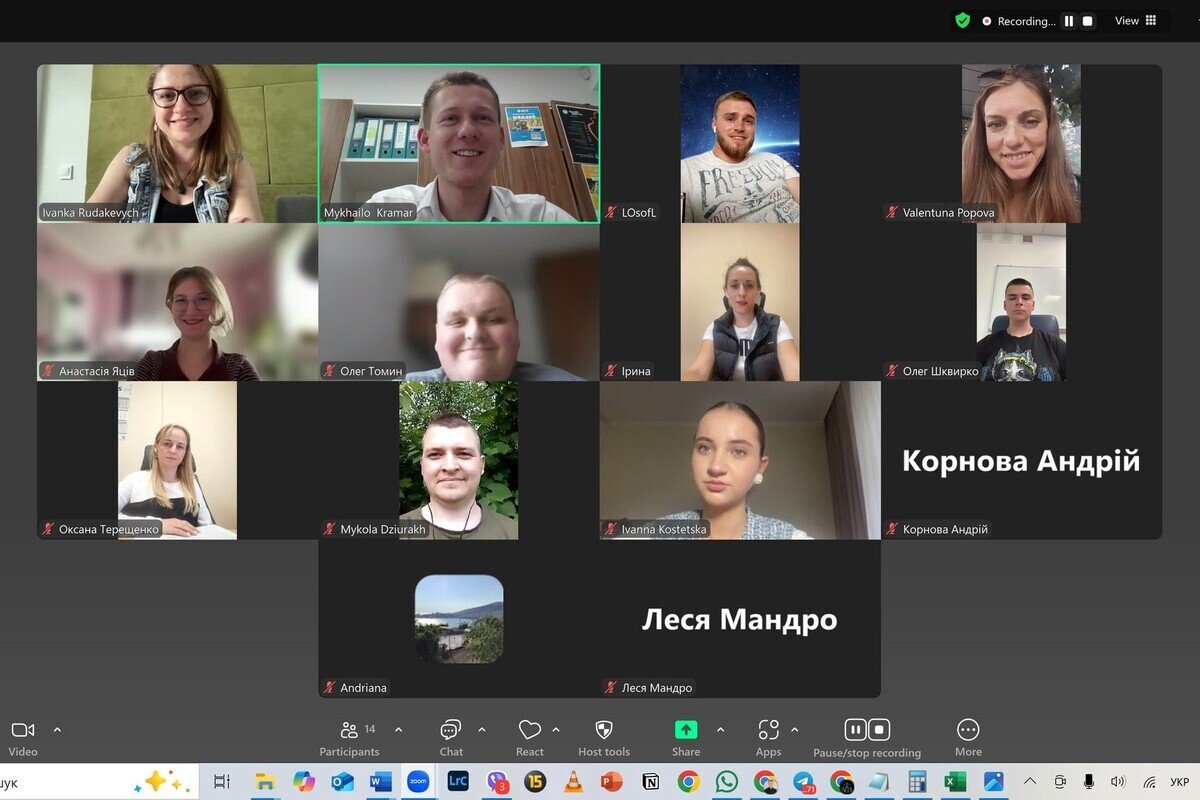 ÐÐ¾Ð¼ÑÑÑÑ Ñ ÑÐ¿ÑÐ°Ð²Ð°Ñ Ð¼Ð¾Ð»Ð¾Ð´Ñ ÐÐ¸ÑÐ²ÑÑÐºÐ¾Ñ ÐÑÑÐ¸ÑÐ¿Ð°ÑÑÑÑ